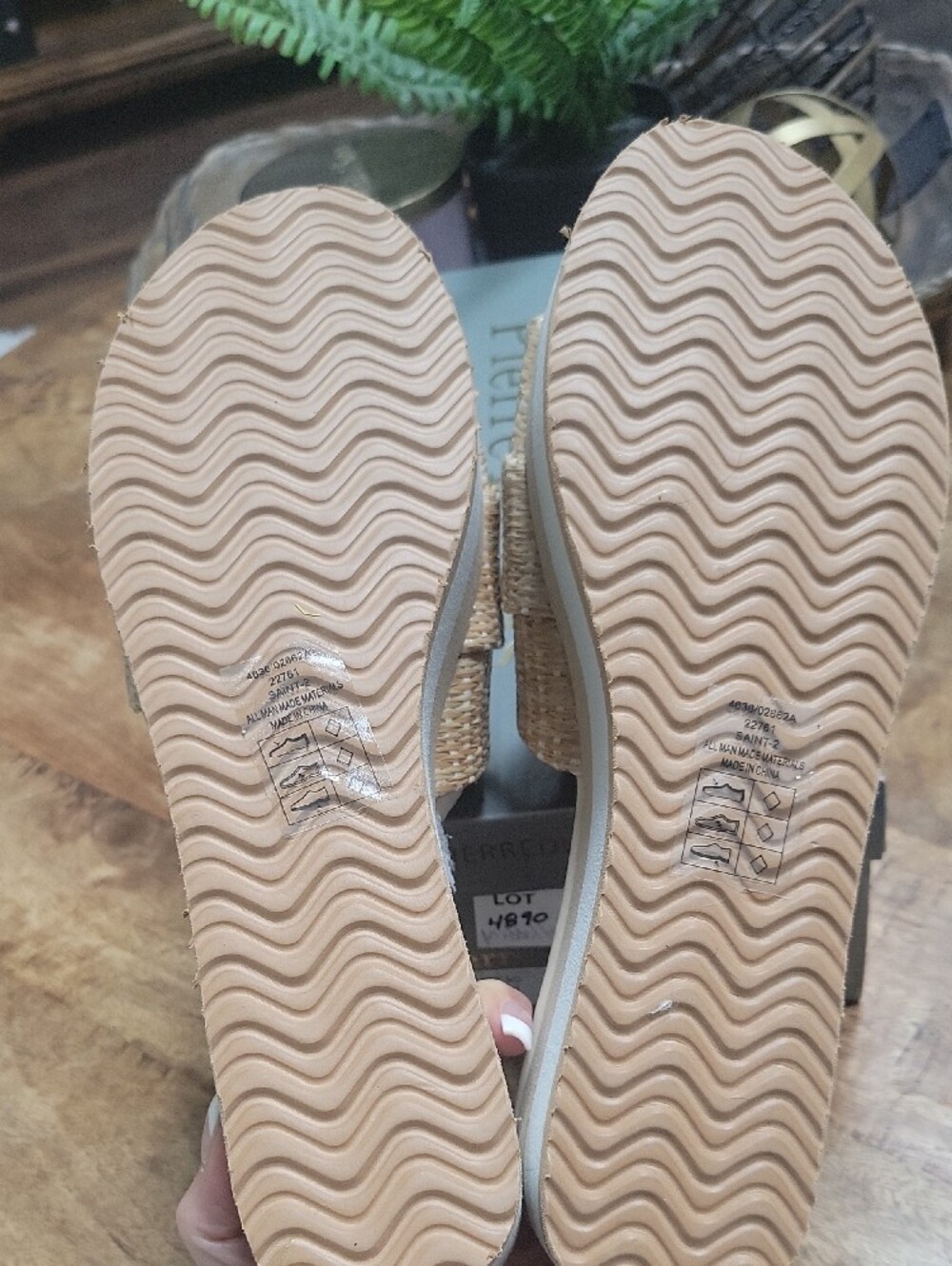 Pierre Dumas Natural Woven Platform Slide Sandals with Buckle Accent Size 9 - Picture 2 of 7